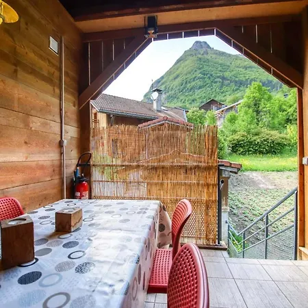 Le Relais * تانينج